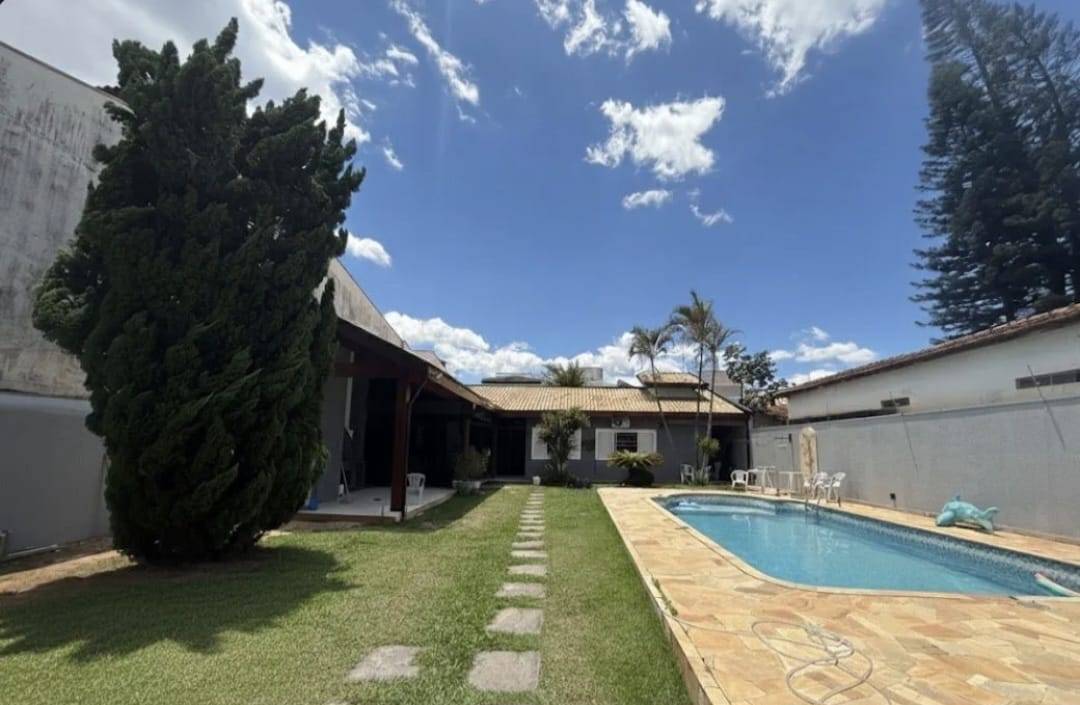 #19520 - Casa para Venda em Pindamonhangaba - SP