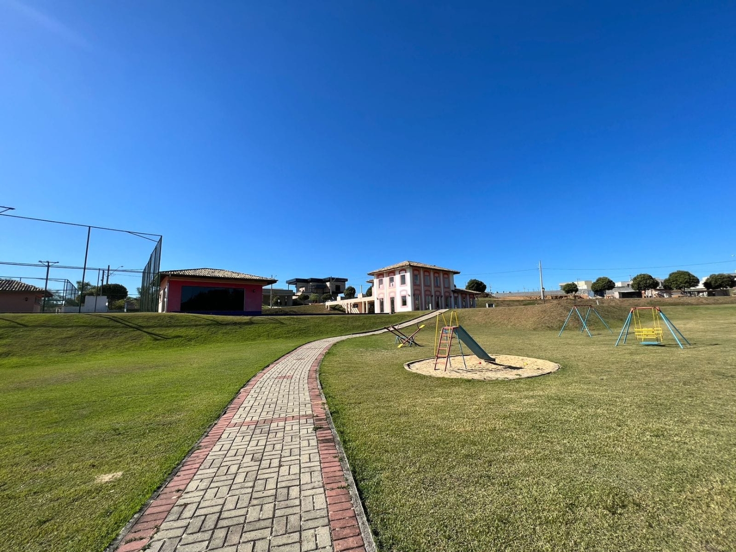 Terreno, 968 m² - Foto 1