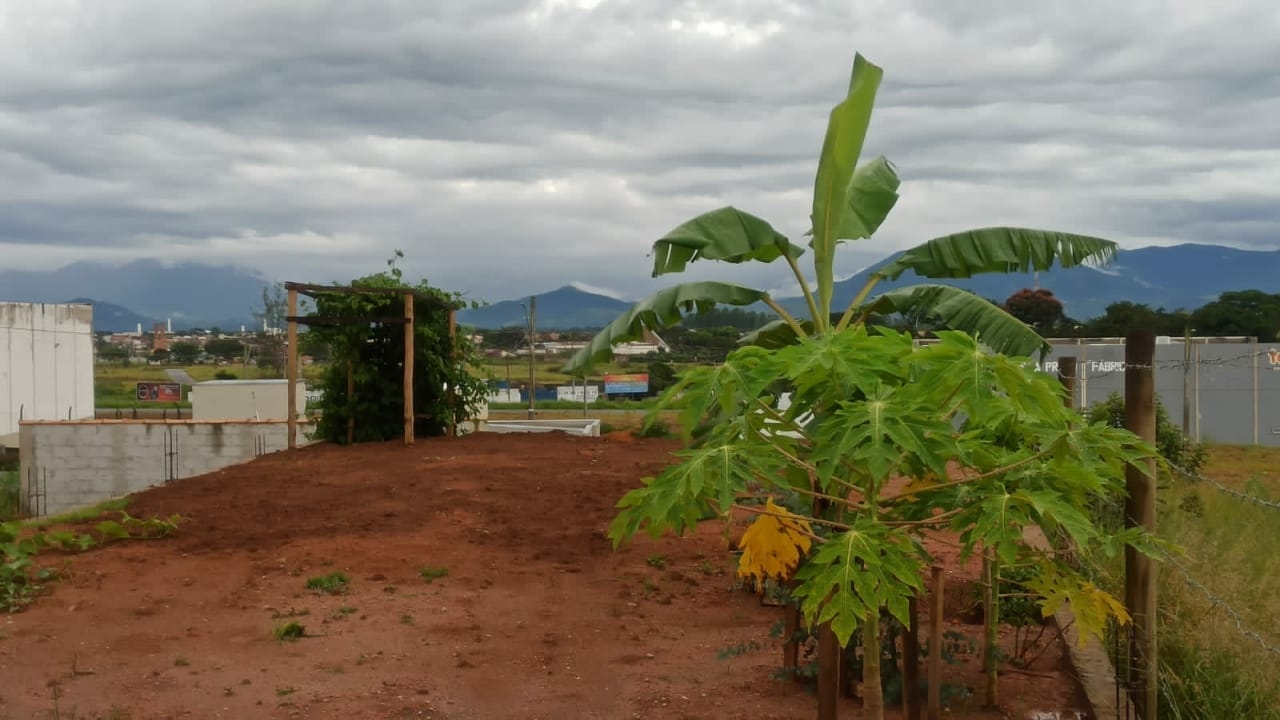 Terreno, 210 m² - Foto 2