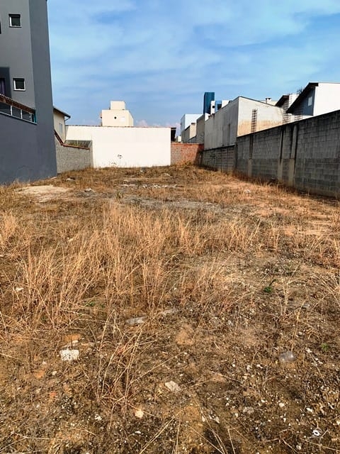 Terreno, 556 m² - Foto 1