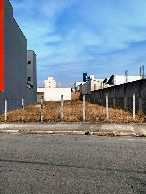 Terreno, 556 m² - Foto 2