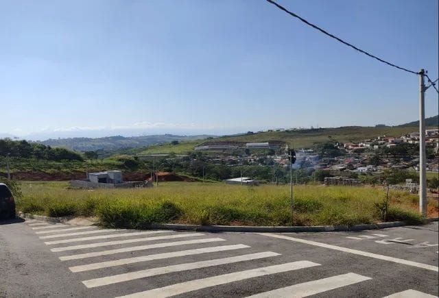 Terreno, 301 m² - Foto 1