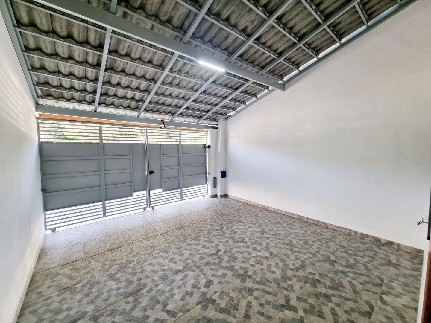 Casa, 3 quartos, 98 m² - Foto 2