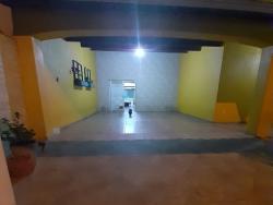 Casa para Venda em Pindamonhangaba - 2