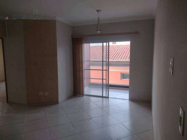 Apartamento para Venda em Guaratinguetá - 2