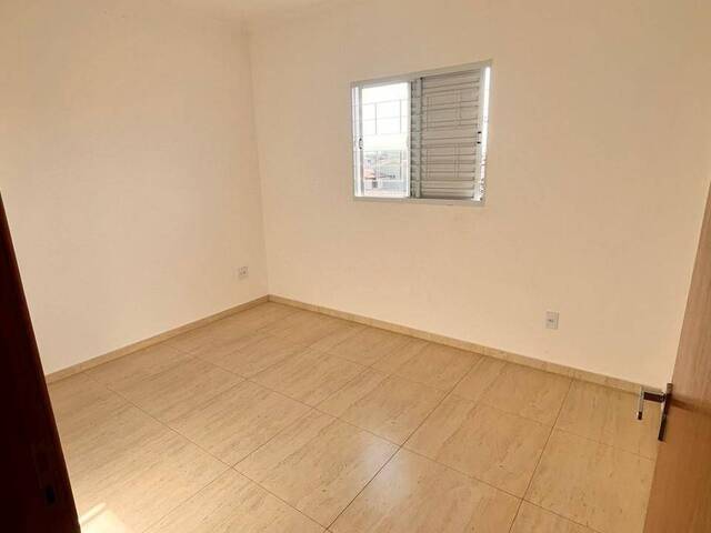 Apartamento para Venda em Pindamonhangaba - 2