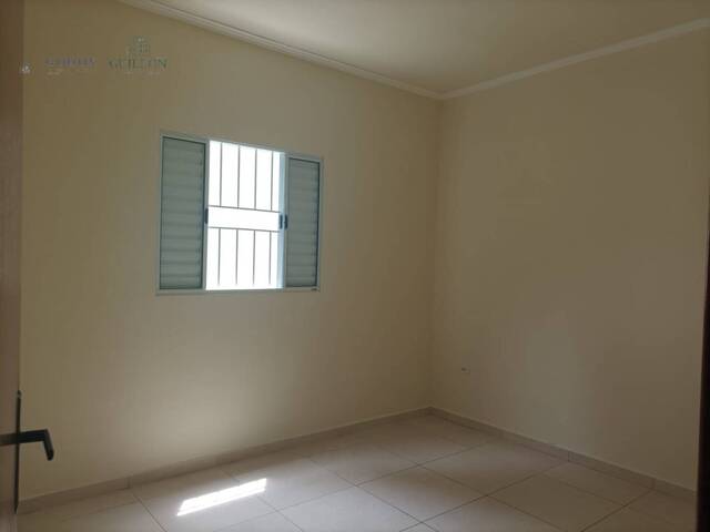 Apartamento para Venda em Pindamonhangaba - 2