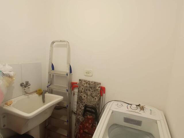 Apartamento para Venda em Pindamonhangaba - 2