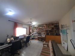 Casa para Venda em Taubaté - 3