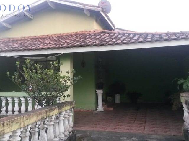 Casa para Venda em Pindamonhangaba - 2