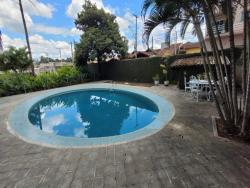 Casa para Locação em Pindamonhangaba - 4
