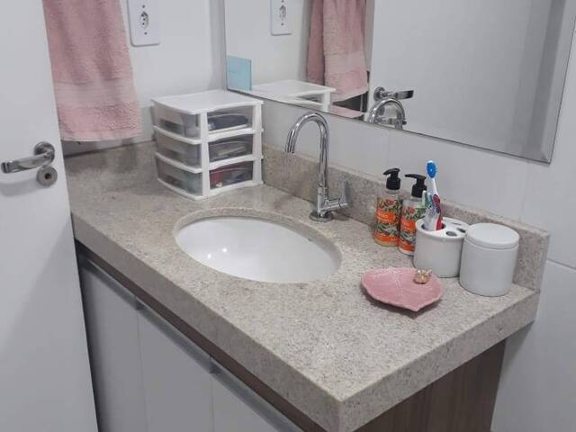 Apartamento para Venda em Guaratinguetá - 4