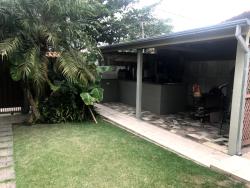 Casa para Venda em Pindamonhangaba - 2