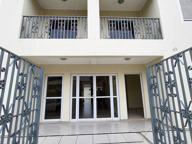 Apartamento para Venda em Pindamonhangaba - 3