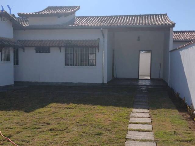 Casa para Venda em Pindamonhangaba - 2