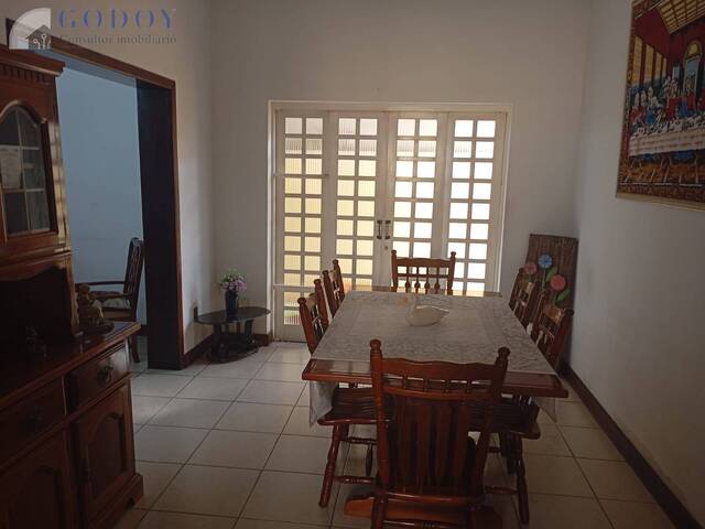Casa para Venda em Pindamonhangaba - 3