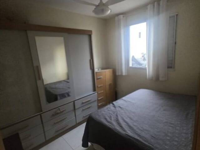 Apartamento para Venda em Pindamonhangaba - 2