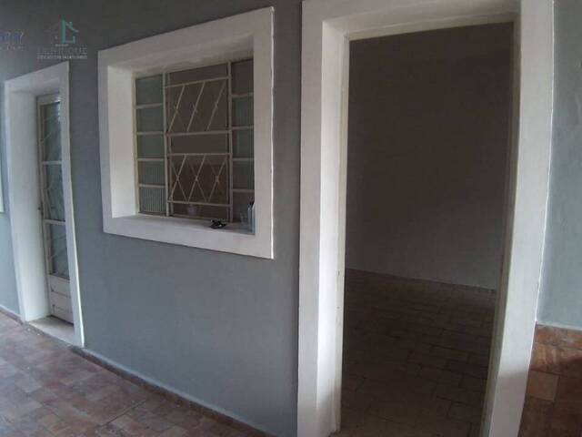 Casa para Venda em Pindamonhangaba - 2