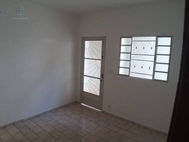 Casa para Venda em Pindamonhangaba - 3