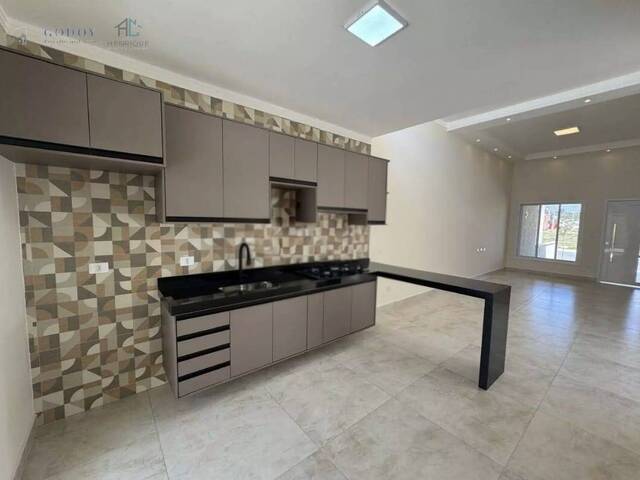 #19720 - Casa para Venda em Pindamonhangaba - SP - 1