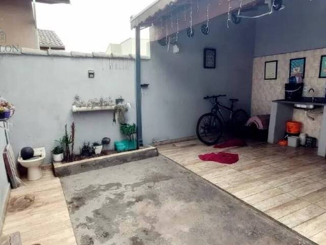 #19740 - Casa para Venda em Pindamonhangaba - SP