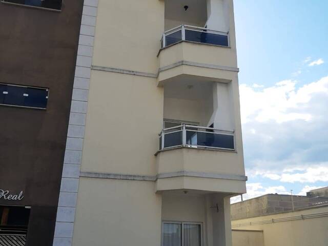 Apartamento para Venda em Pindamonhangaba - 2