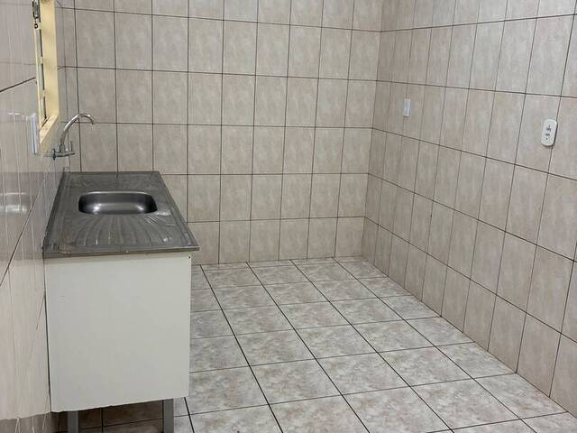 Casa para Locação em Pindamonhangaba - 5