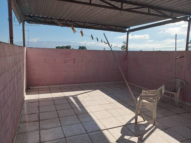 Casa para Venda em Pindamonhangaba - 2