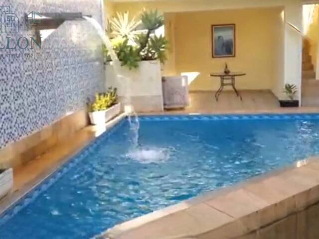 Casa para Locação em Pindamonhangaba - 3