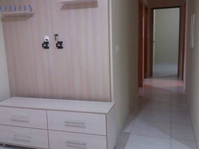 Apartamento para Venda em Pindamonhangaba - 2