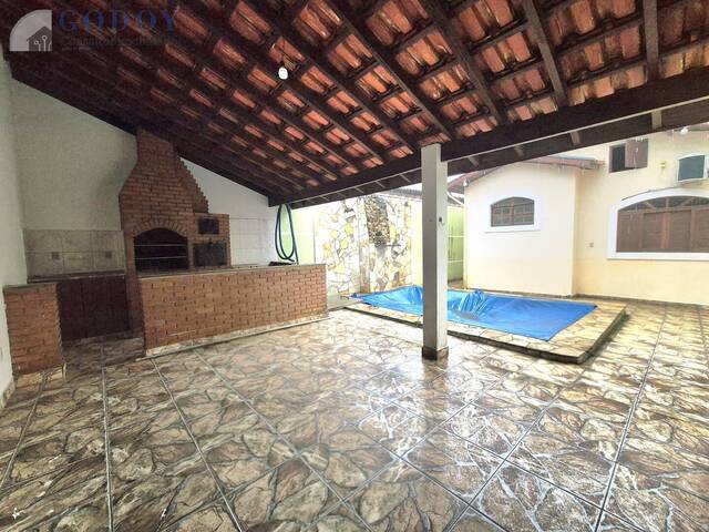 #19670 - Casa para Venda em Pindamonhangaba - SP - 2