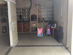 Sobrado para Venda em Pindamonhangaba - 2