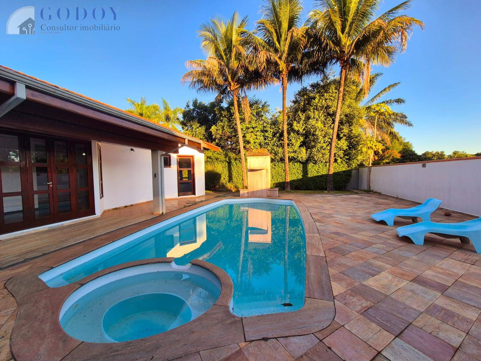 Casa, 4 quartos, 600 m² - Foto 1
