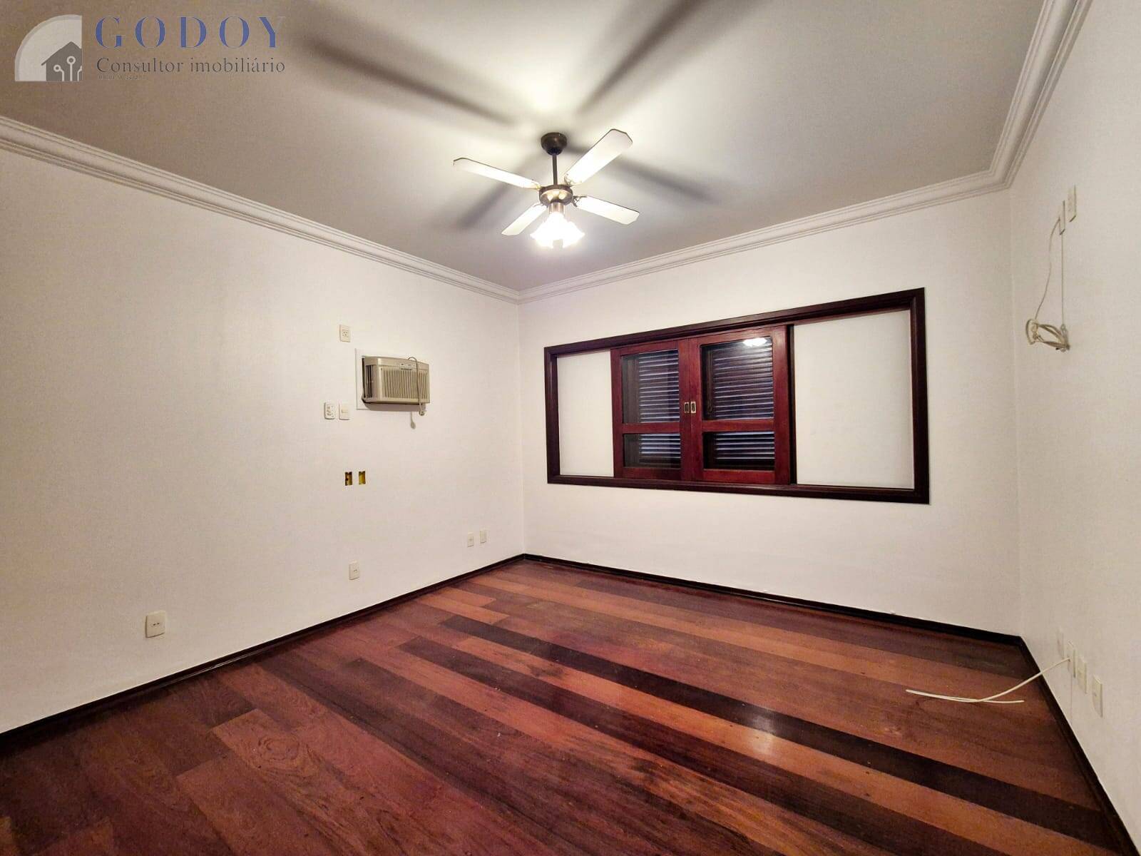 Casa, 4 quartos, 600 m² - Foto 31