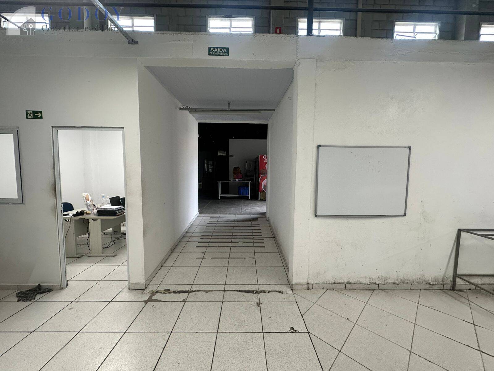Depósito-Galpão, 900 m² - Foto 4