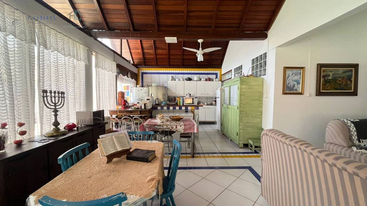 Casa, 3 quartos, 148 m² - Foto 4