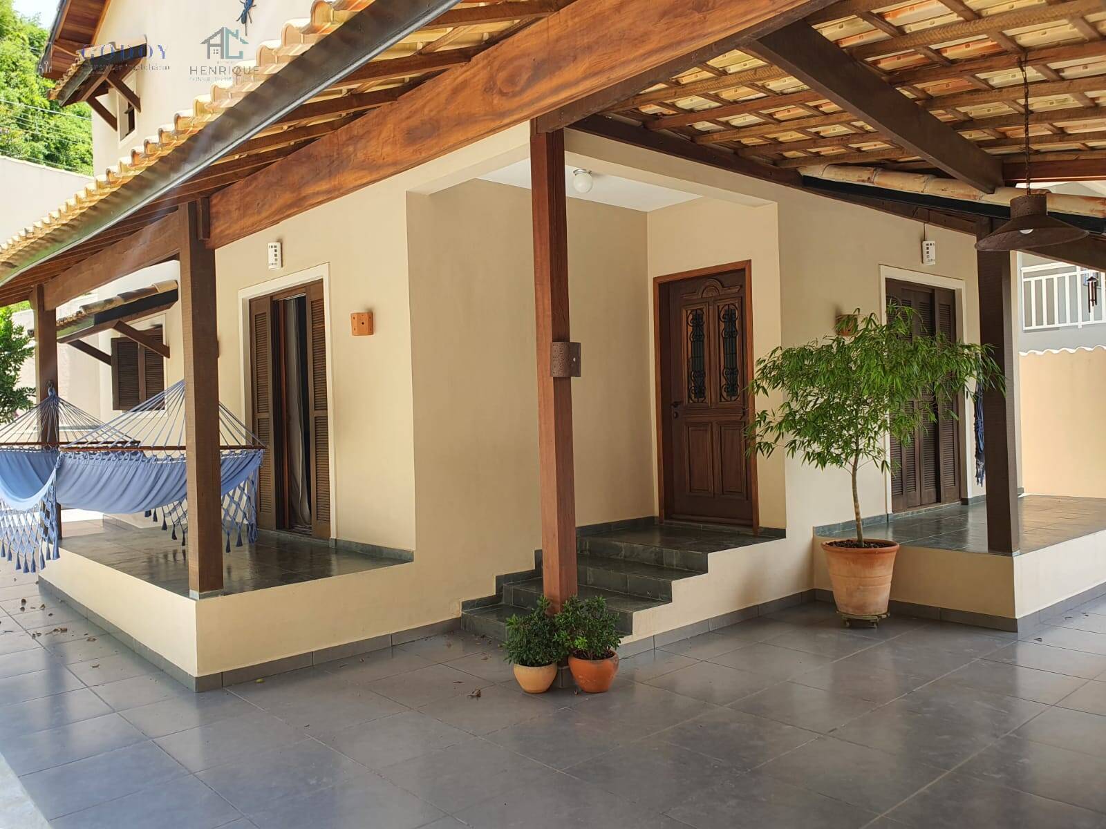 Casa, 3 quartos, 200 m² - Foto 2