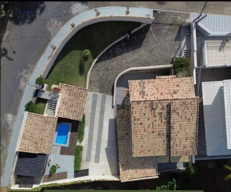 Casa, 3 quartos, 200 m² - Foto 13