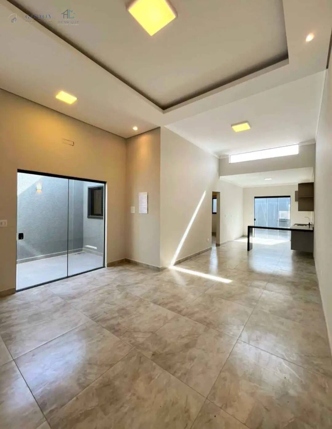 Casa, 3 quartos, 106 m² - Foto 2