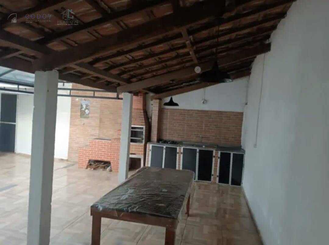 Casa, 3 quartos, 114 m² - Foto 2