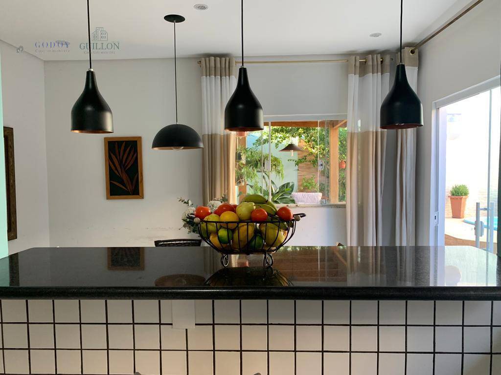Casa, 4 quartos, 258 m² - Foto 14
