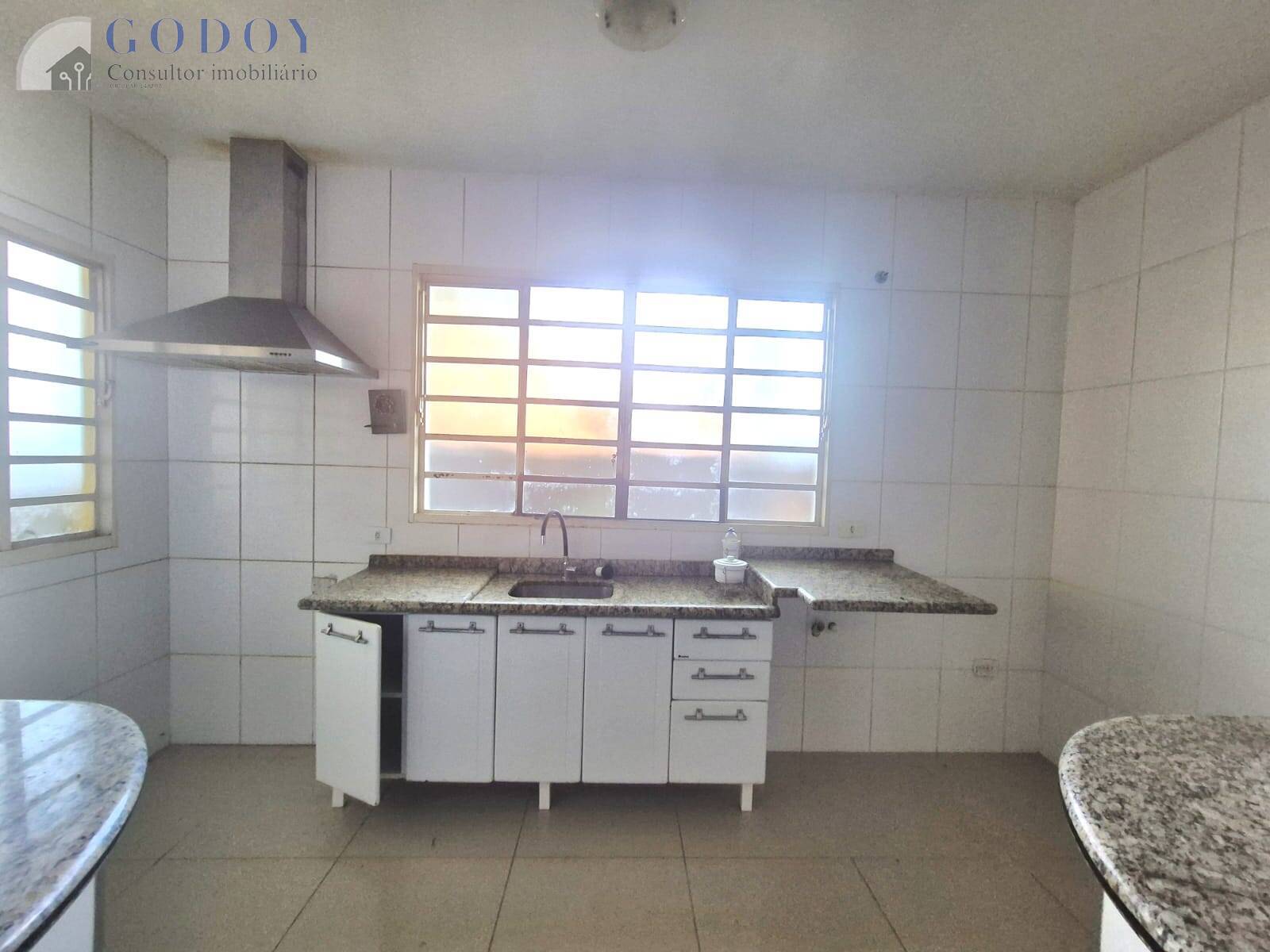 Casa, 3 quartos, 300 m² - Foto 9